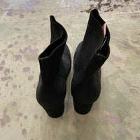 Load image into Gallery viewer, MIA Size 9 SHOE
