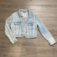 Load image into Gallery viewer, Pull &amp; Bear Size LARGE JACKET

