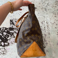 Load image into Gallery viewer, Louis Vuitton DESIGNER
