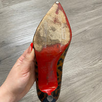 Load image into Gallery viewer, Christian Louboutin Size 9 DESIGNER
