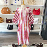 Load image into Gallery viewer, Par &amp; Escala Size S/M BOUTIQUE
