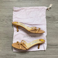 Load image into Gallery viewer, Jimmy Choo Size 7 DESIGNER
