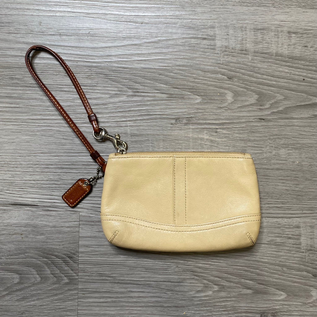 COACH BOUTIQUE
