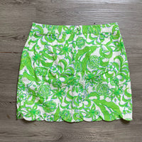 Load image into Gallery viewer, Lilly Pulitzer Size 8 SKIRT
