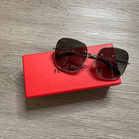 Load image into Gallery viewer, FERRAGAMO DESIGNER

