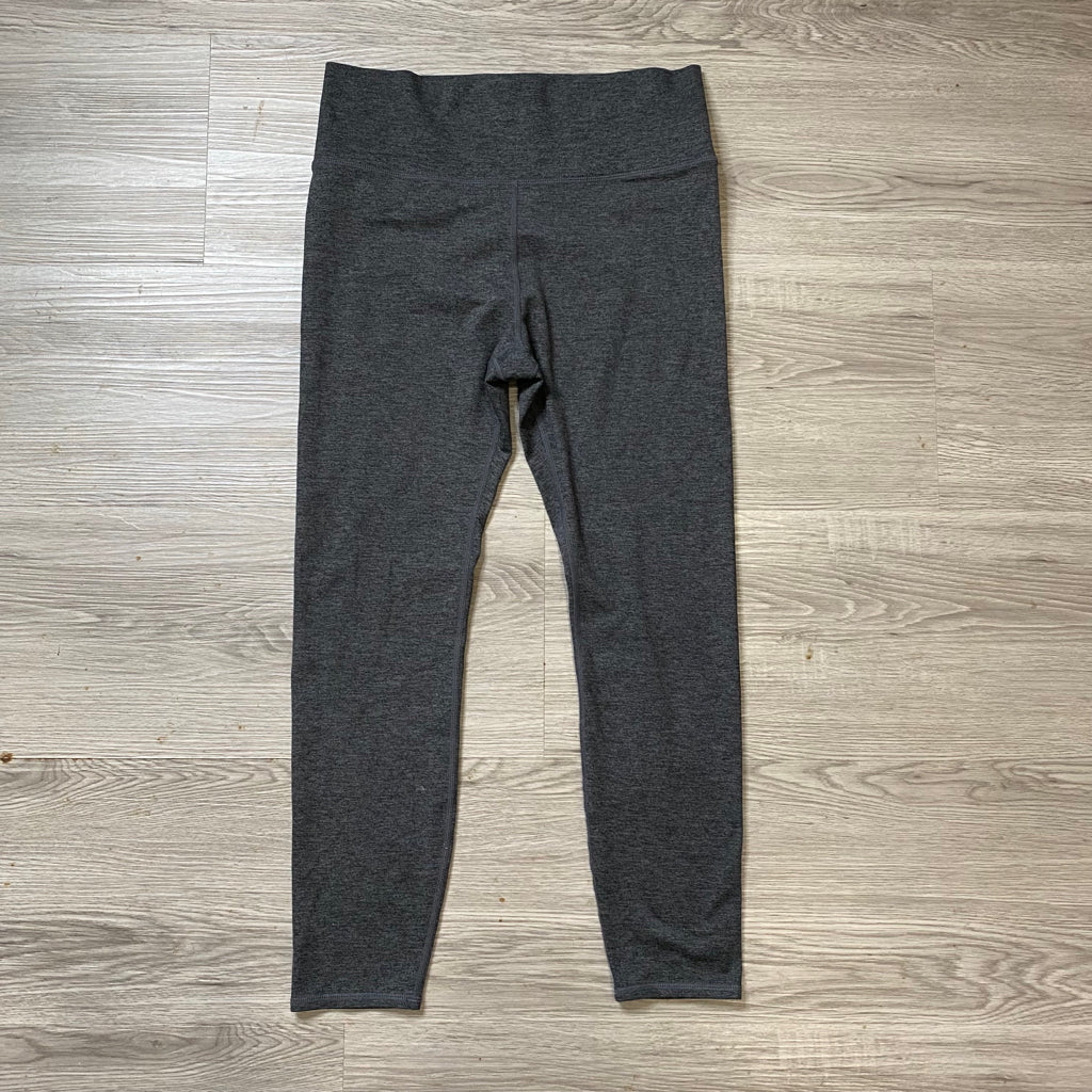 Vuori Size SMALL ATHLETIC WEAR