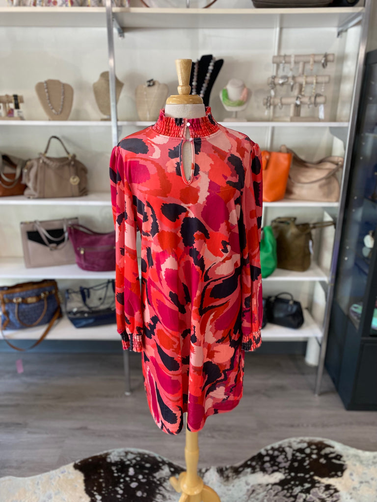 Tyler Boe Size LARGE BOUTIQUE