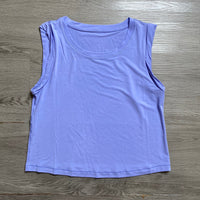 Load image into Gallery viewer, Lululemon Size SMALL ATHLETIC WEAR
