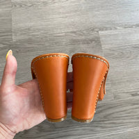 Load image into Gallery viewer, TODS Size 6 DESIGNER
