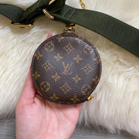 Load image into Gallery viewer, Louis Vuitton DESIGNER
