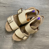 Load image into Gallery viewer, EARTH Size 8 SHOE
