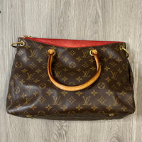 Load image into Gallery viewer, Louis Vuitton DESIGNER
