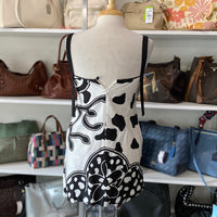 Load image into Gallery viewer, ALEXIS Size SMALL BOUTIQUE
