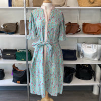 Load image into Gallery viewer, Victoria Dunn Size MED BOUTIQUE
