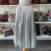 Load image into Gallery viewer, VESTIQUE Size SMALL SKIRT
