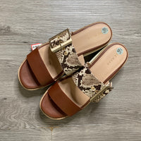 Load image into Gallery viewer, Cole Haan Size 9 1/2 BOUTIQUE
