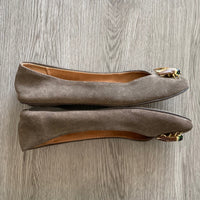 Load image into Gallery viewer, PILCRO Size 9 SHOE
