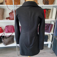 Load image into Gallery viewer, PATAGONIA Size MED JACKET
