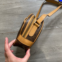 Load image into Gallery viewer, CELINE DESIGNER
