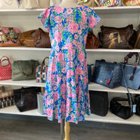 Load image into Gallery viewer, Lilly Pulitzer Size LARGE DRESS
