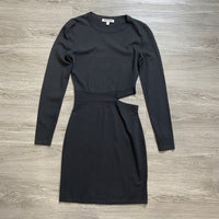 Load image into Gallery viewer, Elizabeth &amp; James Size SMALL BOUTIQUE
