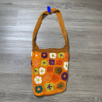 Load image into Gallery viewer, Urban Outfitters HANDBAGS
