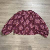 Load image into Gallery viewer, ENTRO Size LARGE TOPS
