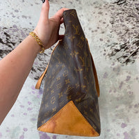 Load image into Gallery viewer, Louis Vuitton DESIGNER
