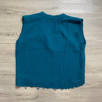 Load image into Gallery viewer, KARLIE Size LARGE TOPS
