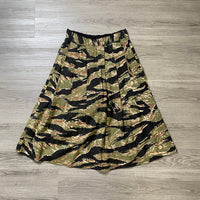 Load image into Gallery viewer, Billy Reid Size 4 BOUTIQUE
