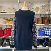 Load image into Gallery viewer, New Directions Size XL TOPS
