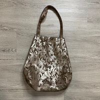Load image into Gallery viewer, ANTHROPOLOGIE Size HANDBAGS

