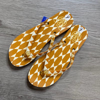 Load image into Gallery viewer, Tory Burch Size 7 BOUTIQUE

