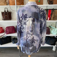 Load image into Gallery viewer, PILCRO Size LARGE TOPS
