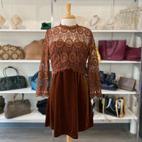 Load image into Gallery viewer, ENTRO Size LARGE DRESS
