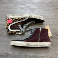 Load image into Gallery viewer, Golden Goose Size 8 1/2 DESIGNER
