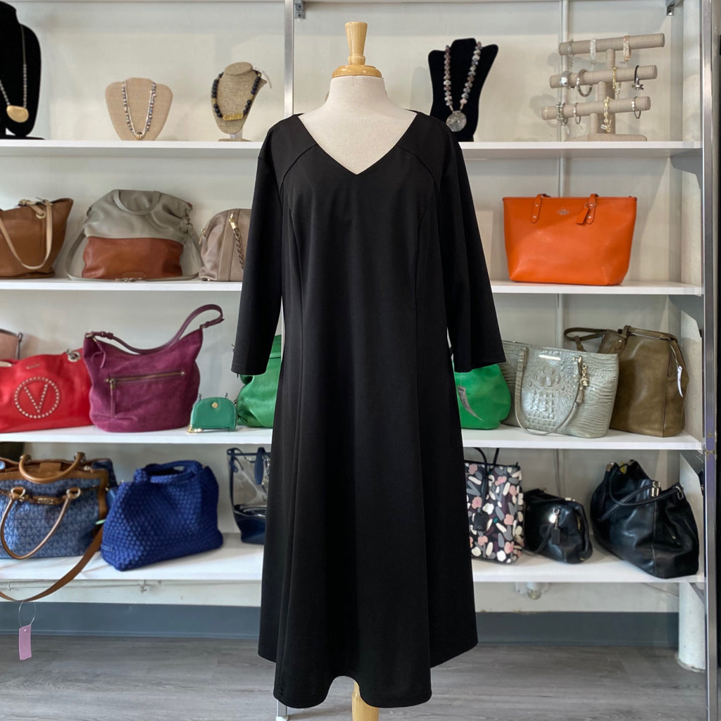 Hanna Nikole Size 22 W PLUS