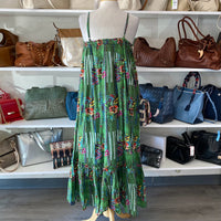 Load image into Gallery viewer, Ro's Garden Size M/L BOUTIQUE
