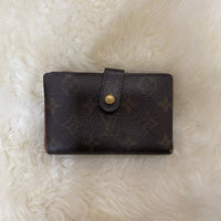 Load image into Gallery viewer, Louis Vuitton DESIGNER
