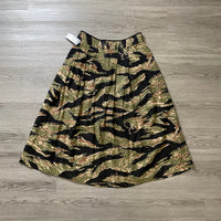 Load image into Gallery viewer, Billy Reid Size 4 BOUTIQUE
