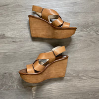 Load image into Gallery viewer, KORS Size 6 1/2 BOUTIQUE
