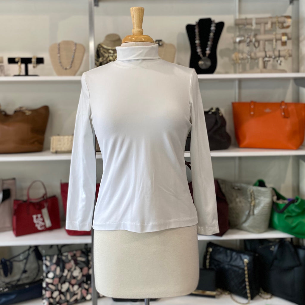 ANUE Size MED BOUTIQUE