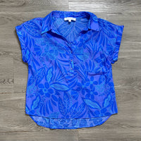 Load image into Gallery viewer, Sugar Lips Size MED TOPS
