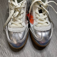 Load image into Gallery viewer, Masseys Size 8 1/2 SHOE
