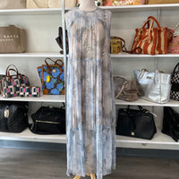 Load image into Gallery viewer, Vince Size LARGE BOUTIQUE
