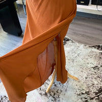 Load image into Gallery viewer, ANTHROPOLOGIE Size LARGE SKIRT
