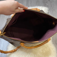 Load image into Gallery viewer, Louis Vuitton DESIGNER
