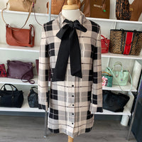 Load image into Gallery viewer, KATE SPADE Size 2 BOUTIQUE
