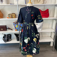 Load image into Gallery viewer, Oscar De La Renta Size 14 DESIGNER
