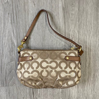 Load image into Gallery viewer, COACH BOUTIQUE
